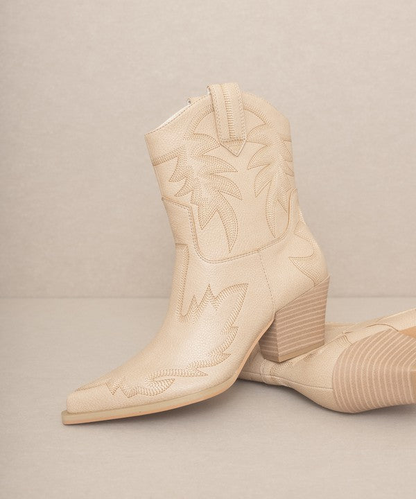 Western Stitch Embroidered Cowboy Boots