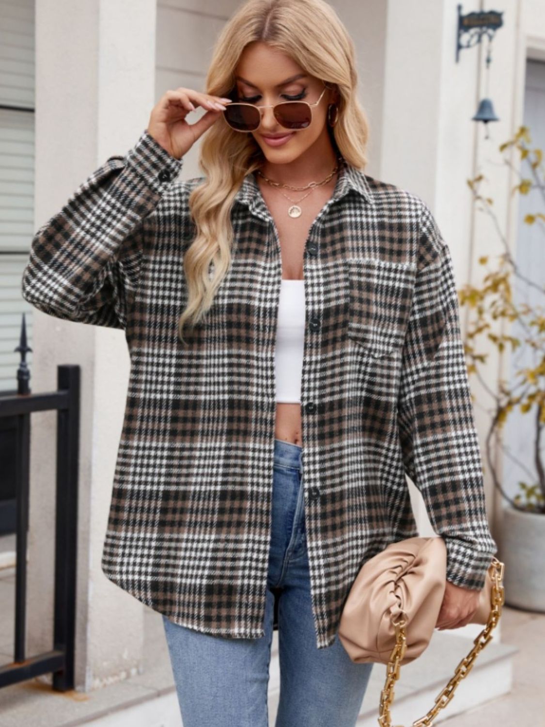 Pocketed Plaid Long Sleeve Shirt