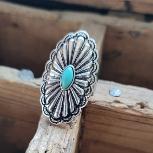 Floral Design Turquoise Ring